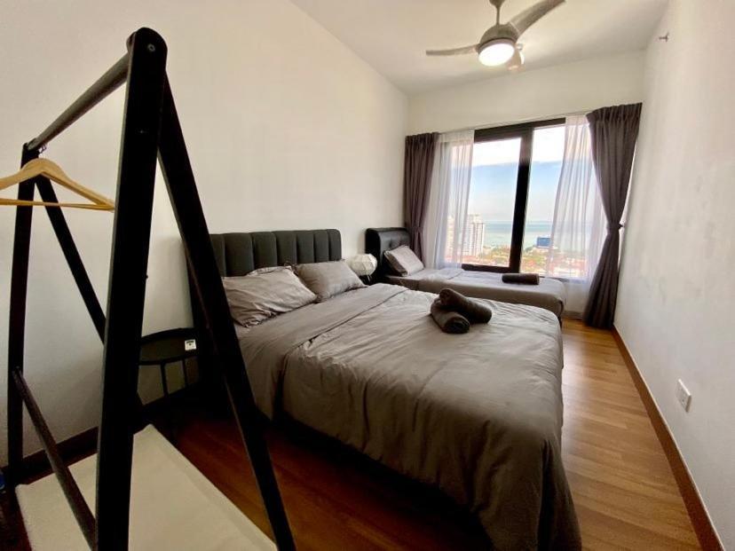 Tropicana 218 Macalister Sea & View By Staycation Pangsapuri