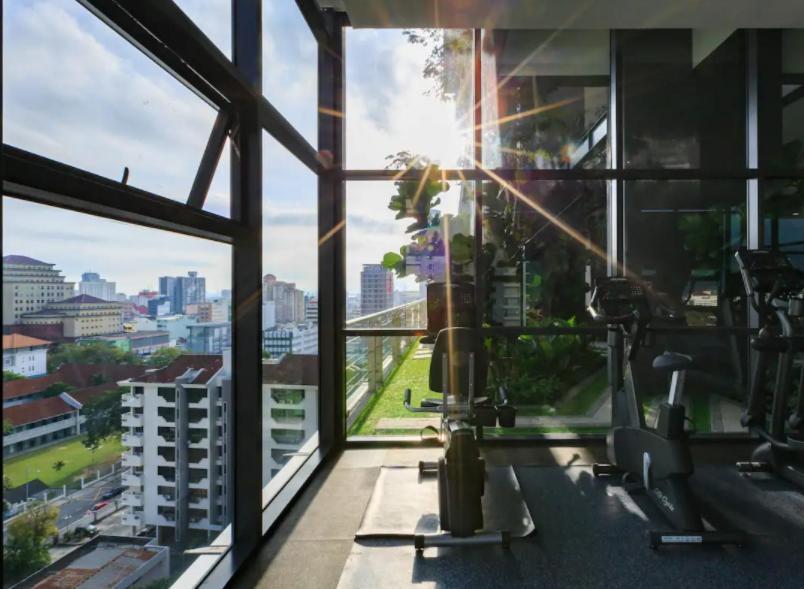 Pangsapuri Tropicana 218 Macalister Sea & View By Staycation Georgetown