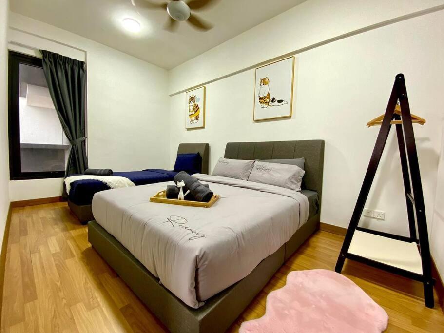 Tropicana 218 Macalister Sea & View By Staycation Apartment George Town